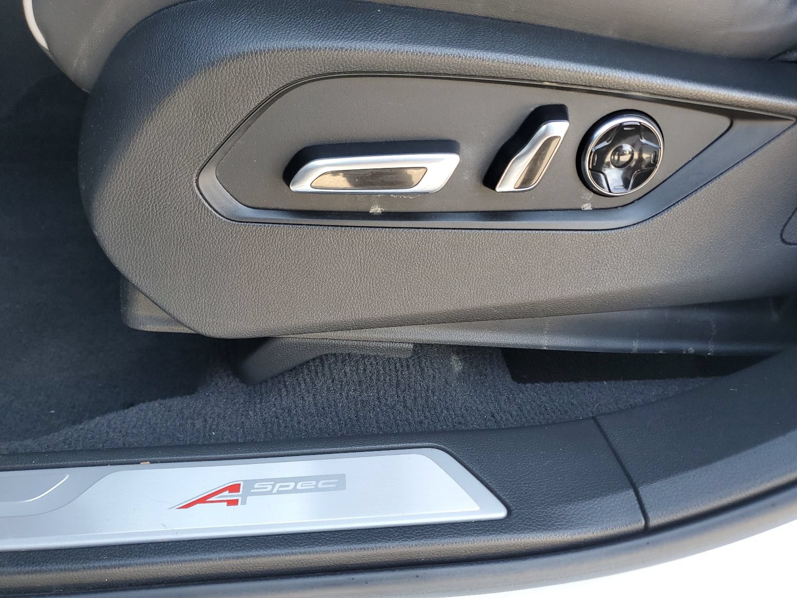 Used 2019 Acura RDX A-Spec w/ Technology Package FWD image 19