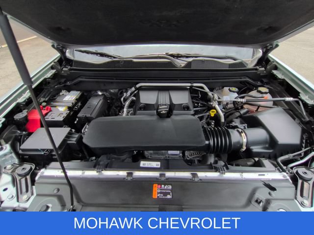 Used 2024 Chevrolet Colorado Z71 w/ Z71 Convenience Package 2 AWD/4WD image 31