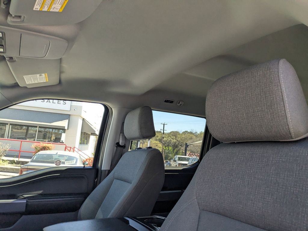 Used 2025 Ford F150 XLT w/ Equipment Group 301A Standard image 22