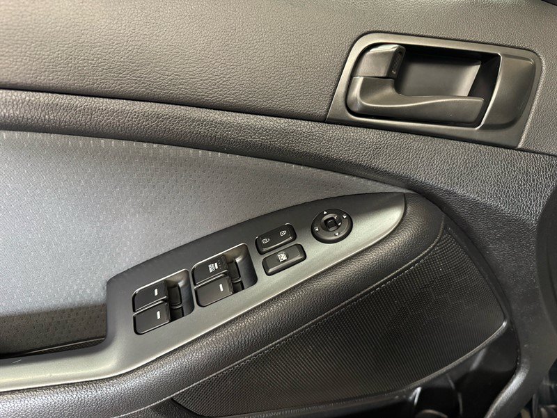 Used 2015 Kia Optima LX FWD image 13