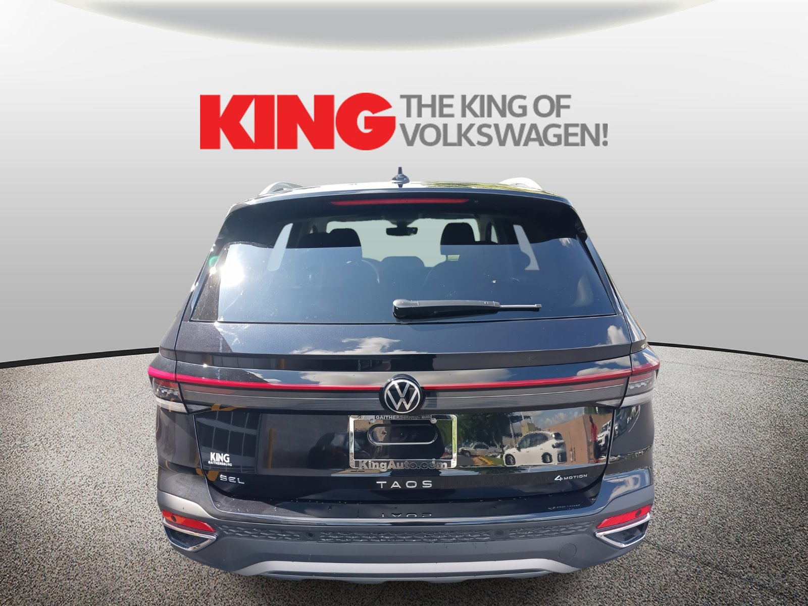 New 2025 Volkswagen Taos SEL image 6