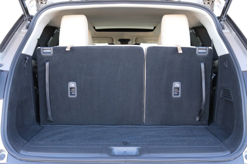 Certified 2025 INFINITI QX60 Luxe image 26