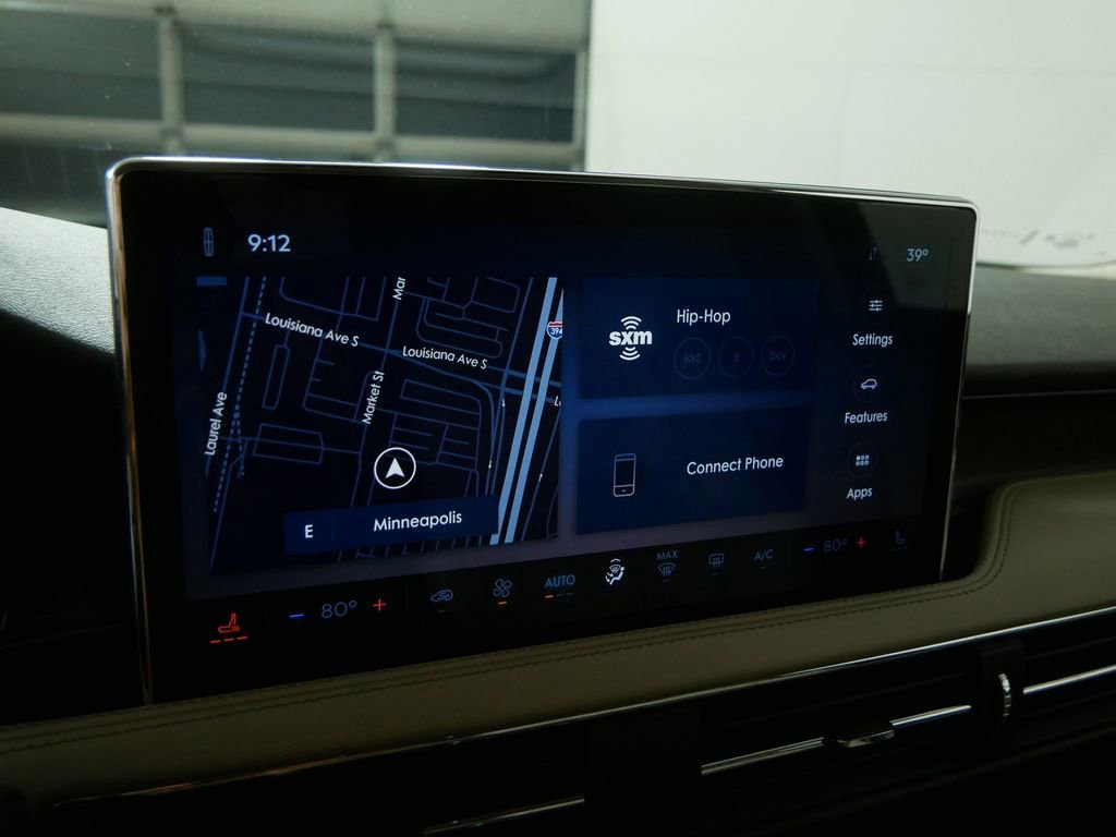 Used 2023 Lincoln Corsair Reserve w/ Jet Appearance Package image 25