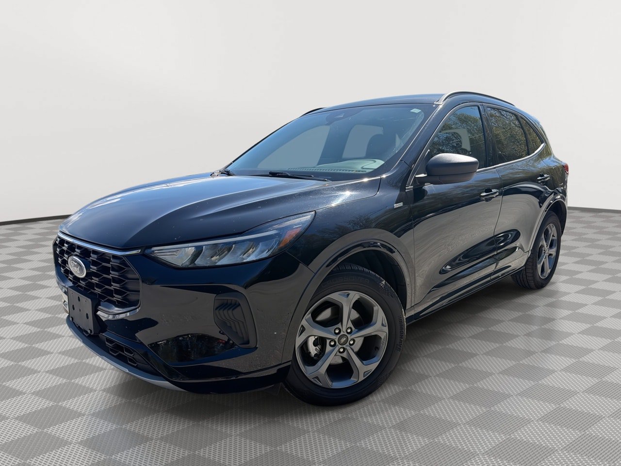 Used 2024 Ford Escape ST-Line AWD/4WD video 1