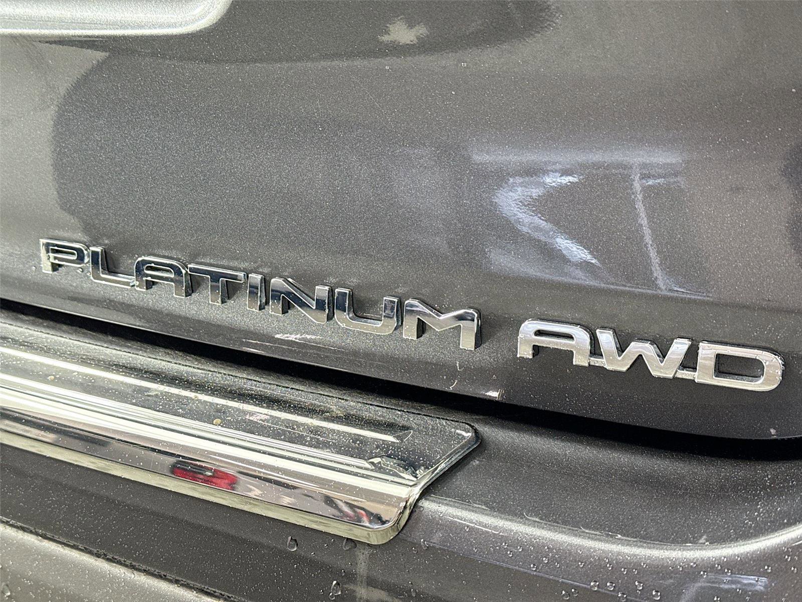 Certified 2025 Toyota Highlander Platinum image 15