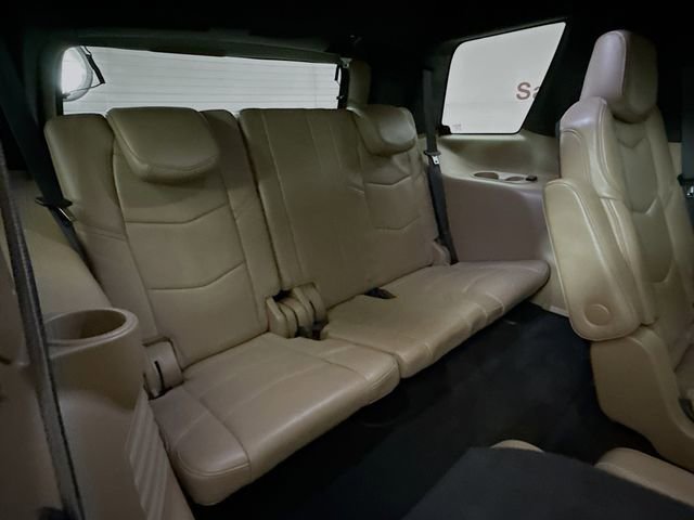 Used 2020 Cadillac Escalade Platinum image 33