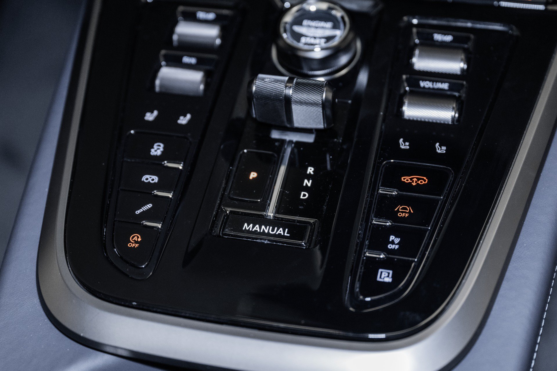 New 2025 Aston Martin DBX 707 AWD/4WD image 39