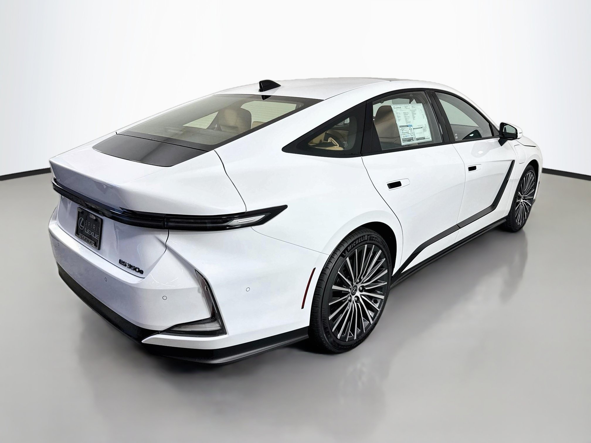 New 2026 Lexus ES 350e FWD image 7