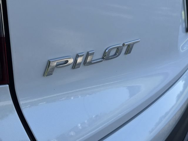 Used 2022 Honda Pilot TrailSport image 14