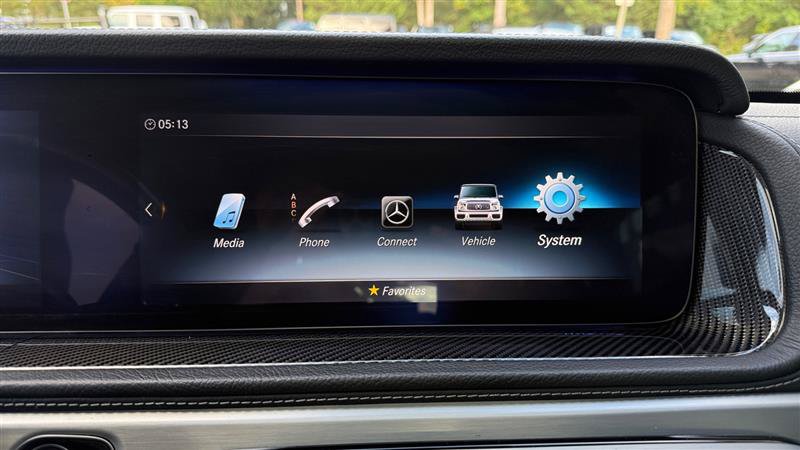 Used 2023 Mercedes-Benz G 63 AMG 4MATIC w/ Seat Comfort Package image 28