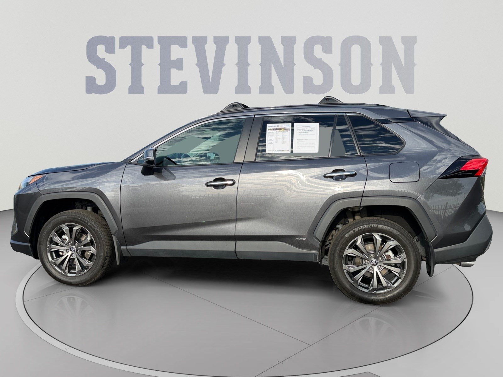 Used 2023 Toyota RAV4 Limited AWD/4WD image 2