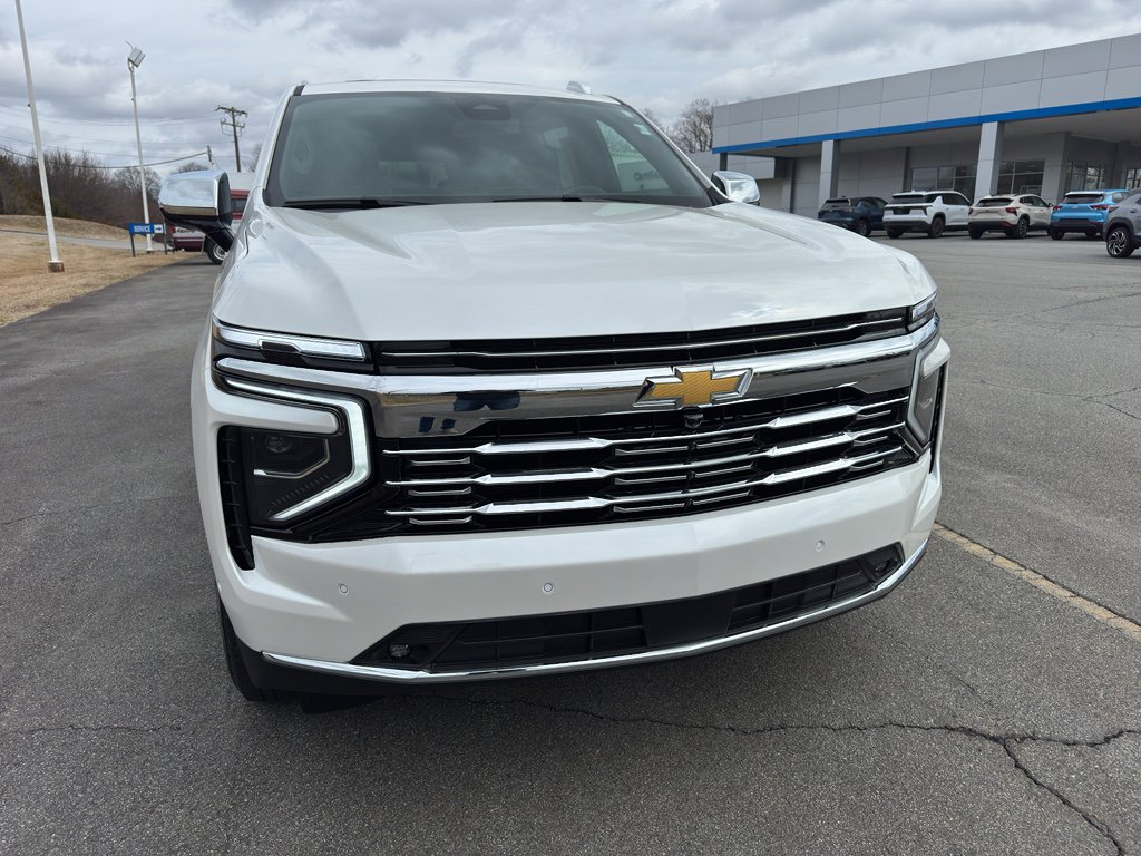 Used 2025 Chevrolet Suburban Premier w/ Sun And Tow Package image 2
