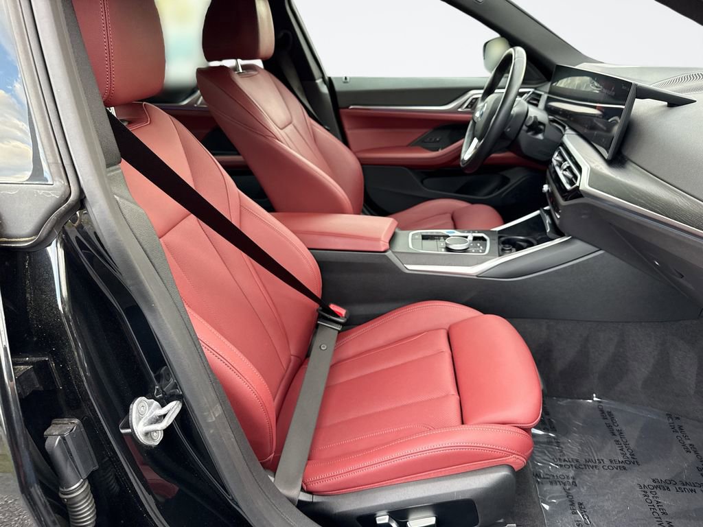 Used 2023 BMW i4 eDrive35 w/ Premium Package image 25