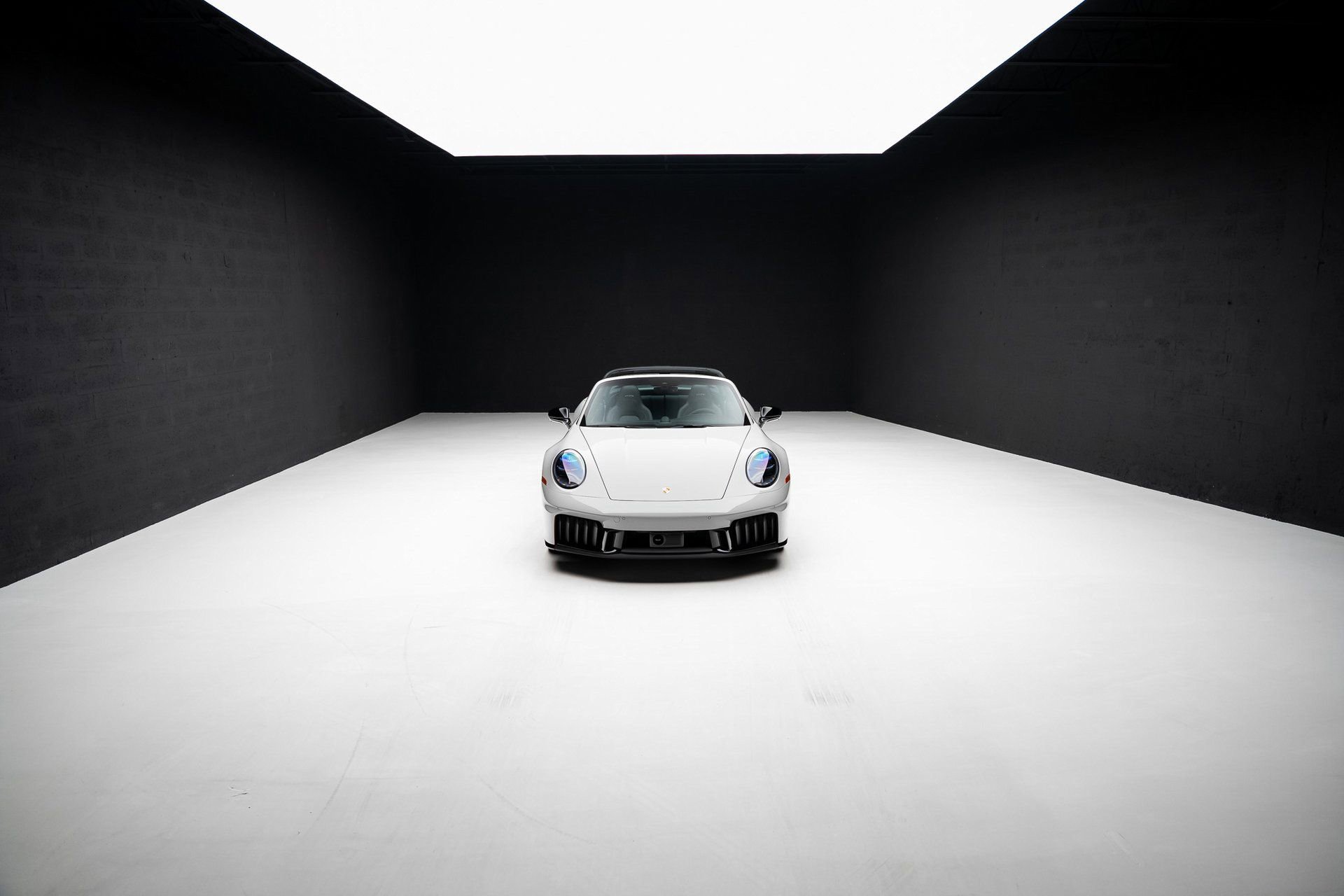 Used 2025 Porsche 911 Targa 4 GTS w/ Premium Package image 84