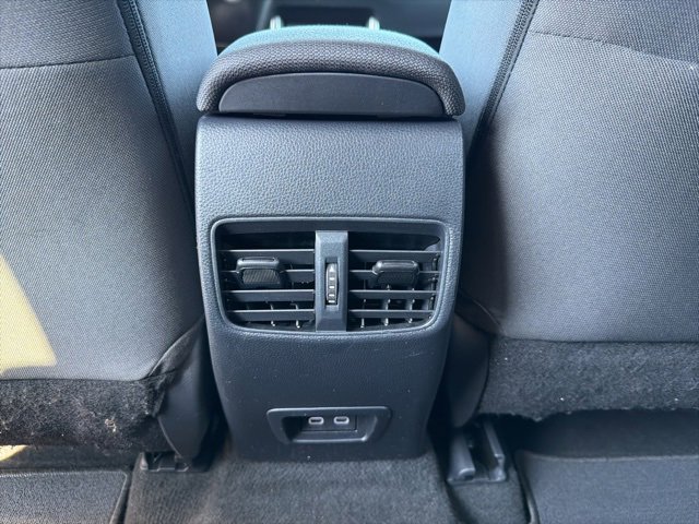 Used 2023 Toyota Corolla Cross LE image 30