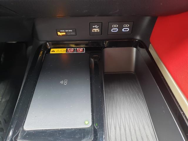 Used 2025 Toyota Camry XSE image 19