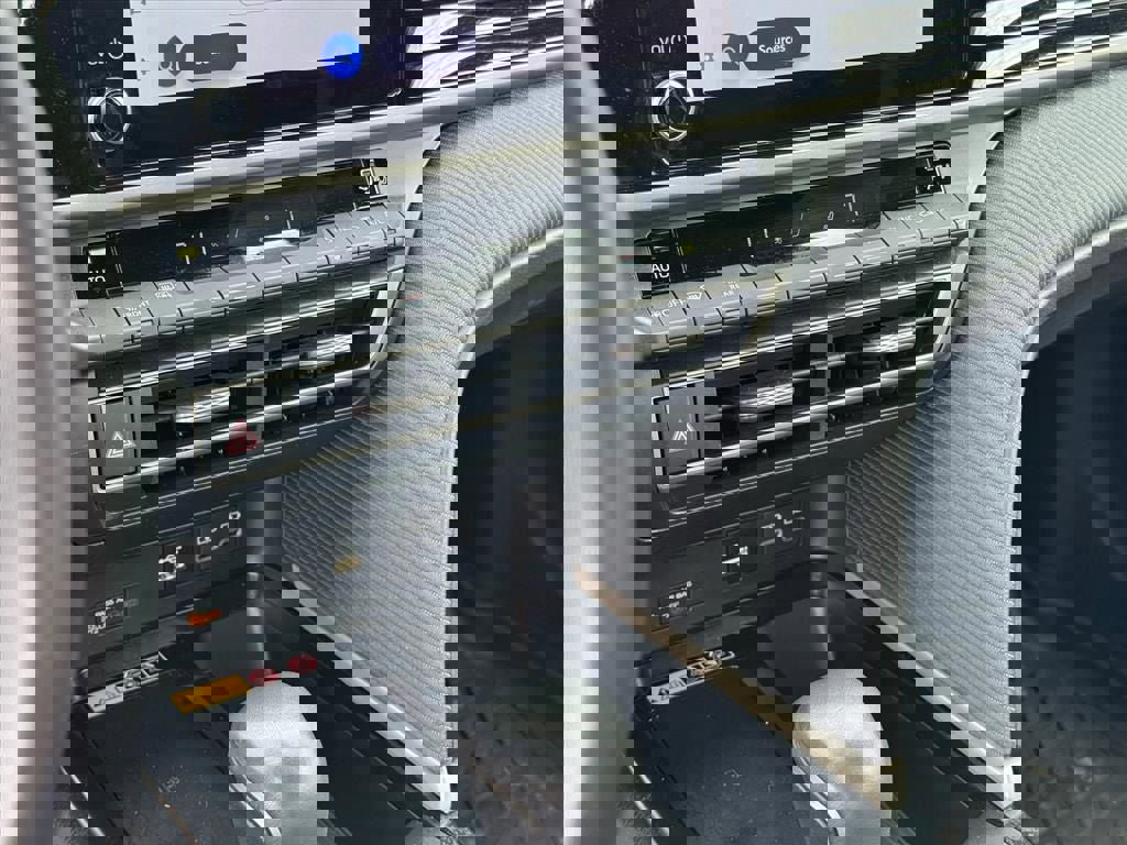 Certified 2025 Toyota Camry SE image 22