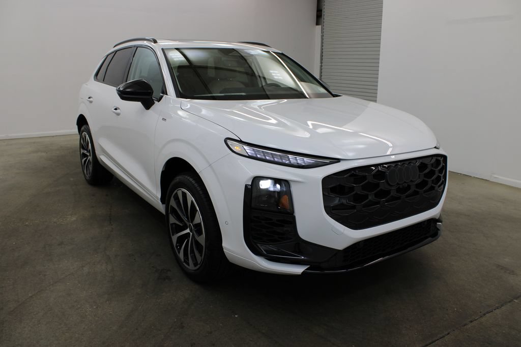 New 2026 Audi Q3 quattro 2.0T AWD/4WD image 6