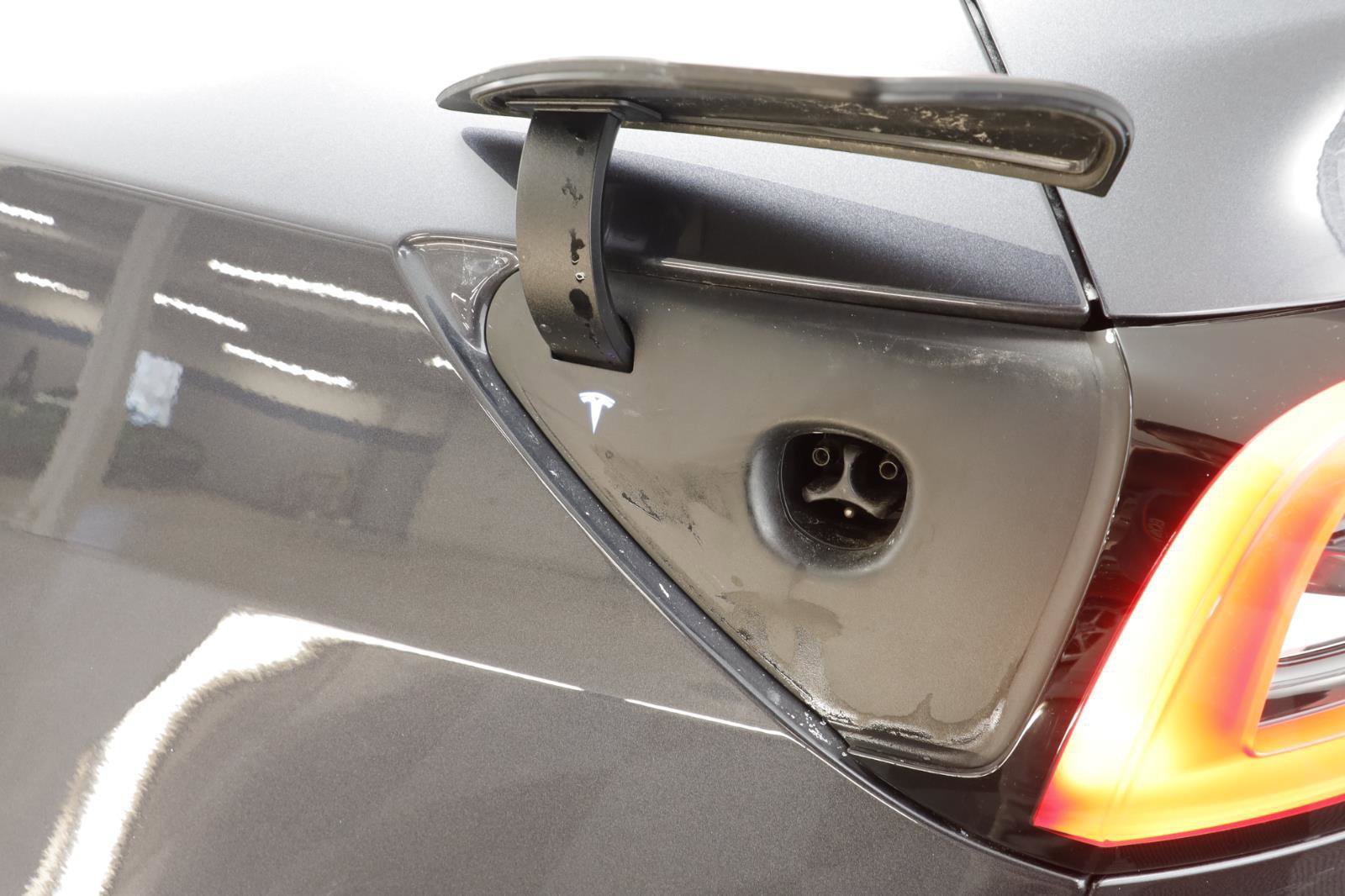 Used 2024 Tesla Model Y Long Range image 15