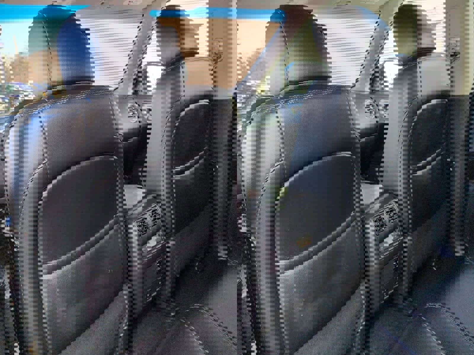 Used 2016 Nissan Pathfinder SL image 19