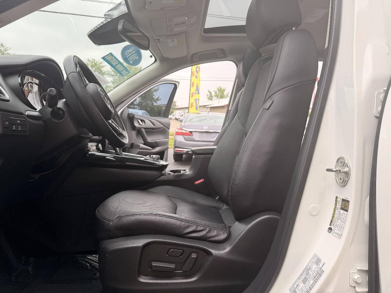 Used 2018 MAZDA CX-9 Touring w/ Touring Premium Package AWD/4WD image 9