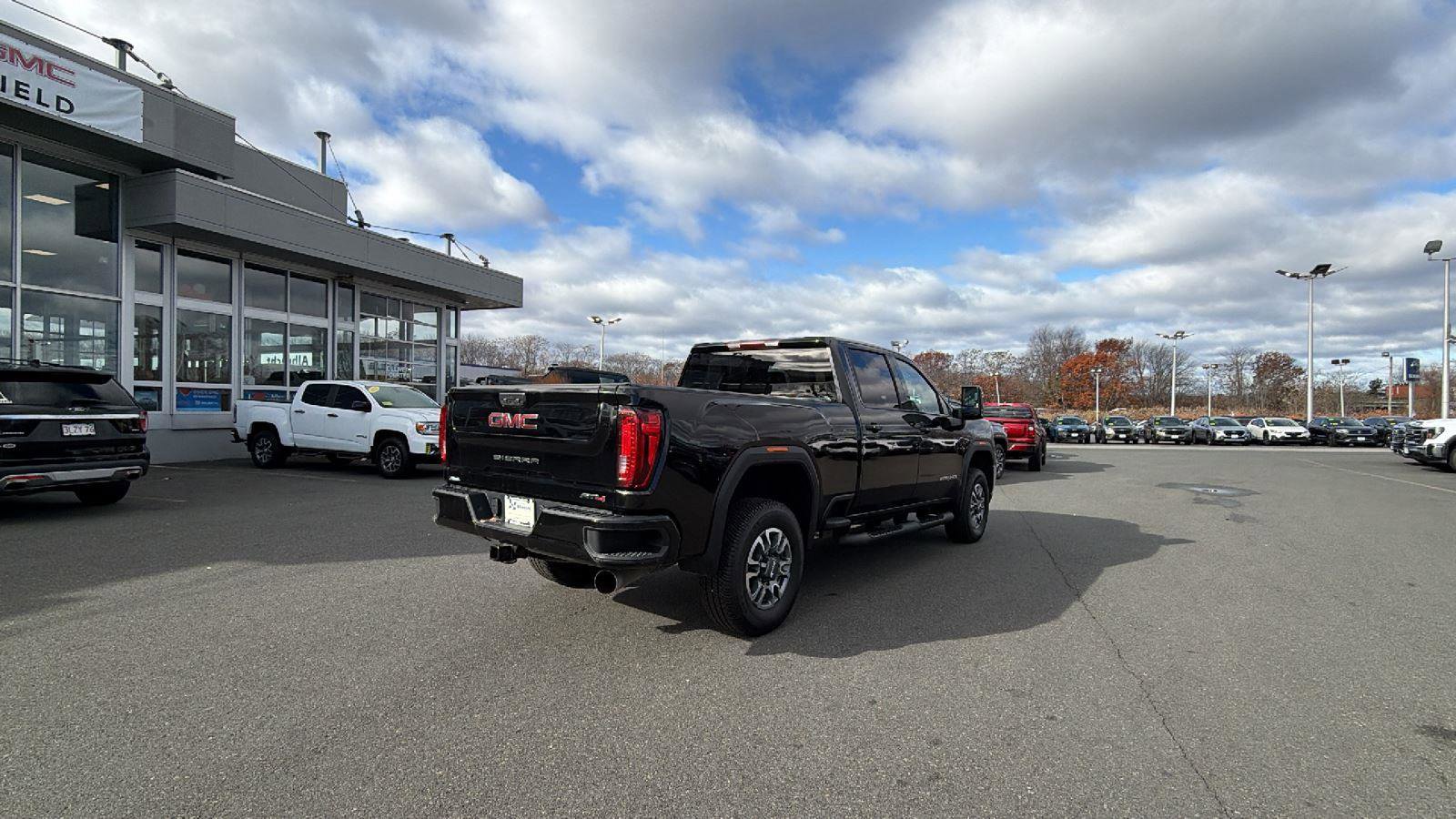 Certified 2023 GMC Sierra 2500 AT4 image 7