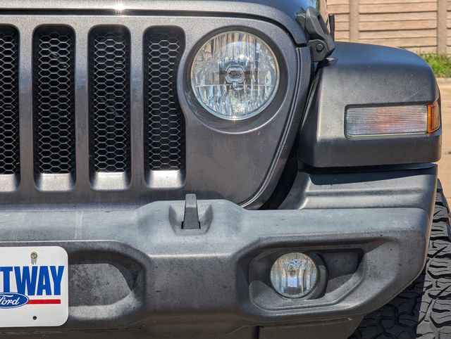 Used 2019 Jeep Wrangler Unlimited Sport S AWD/4WD image 9