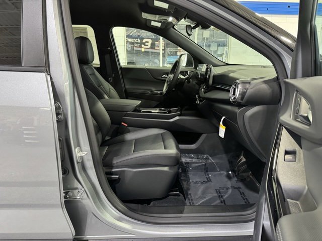 New 2026 Chevrolet Equinox LT w/ Convenience Package II image 14