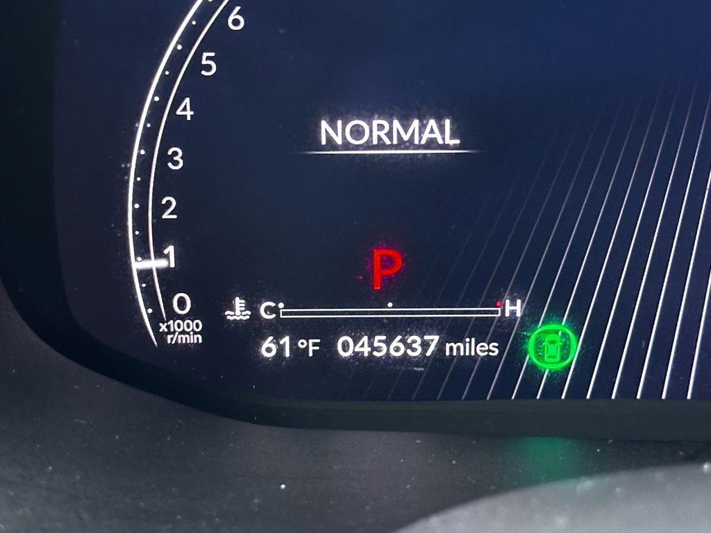 Used 2024 Acura MDX SH-AWD w/ Technology Package image 4