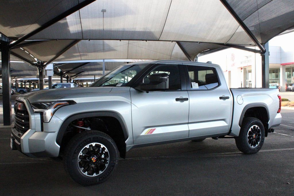 New 2026 Toyota Tundra SR5 image 10