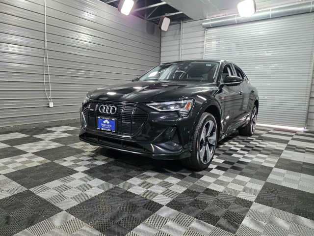 Used 2021 Audi e-tron Prestige w/ Prestige Package AWD/4WD image 48