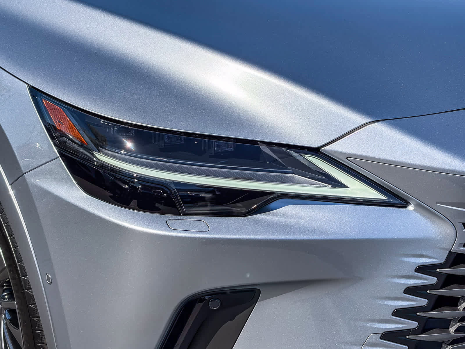 New 2026 Lexus RX 450h Luxury image 7