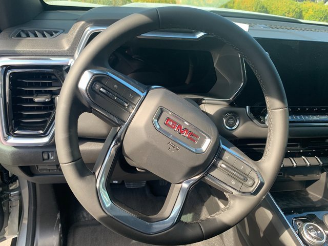 New 2026 GMC Canyon Elevation w/ Convenience Package image 8