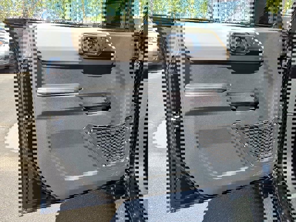 Certified 2024 Ford Bronco Wildtrak image 20