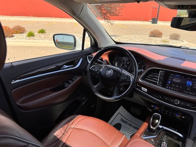 Used 2021 Buick Enclave Avenir w/ Avenir Technology Package AWD/4WD image 12