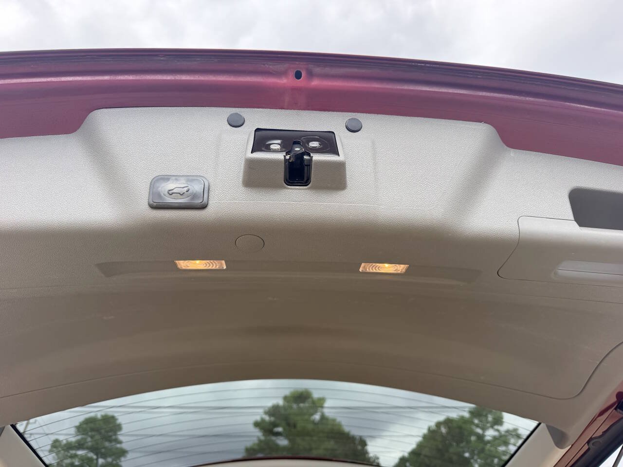 Used 2017 GMC Acadia Limited SLT FWD image 24