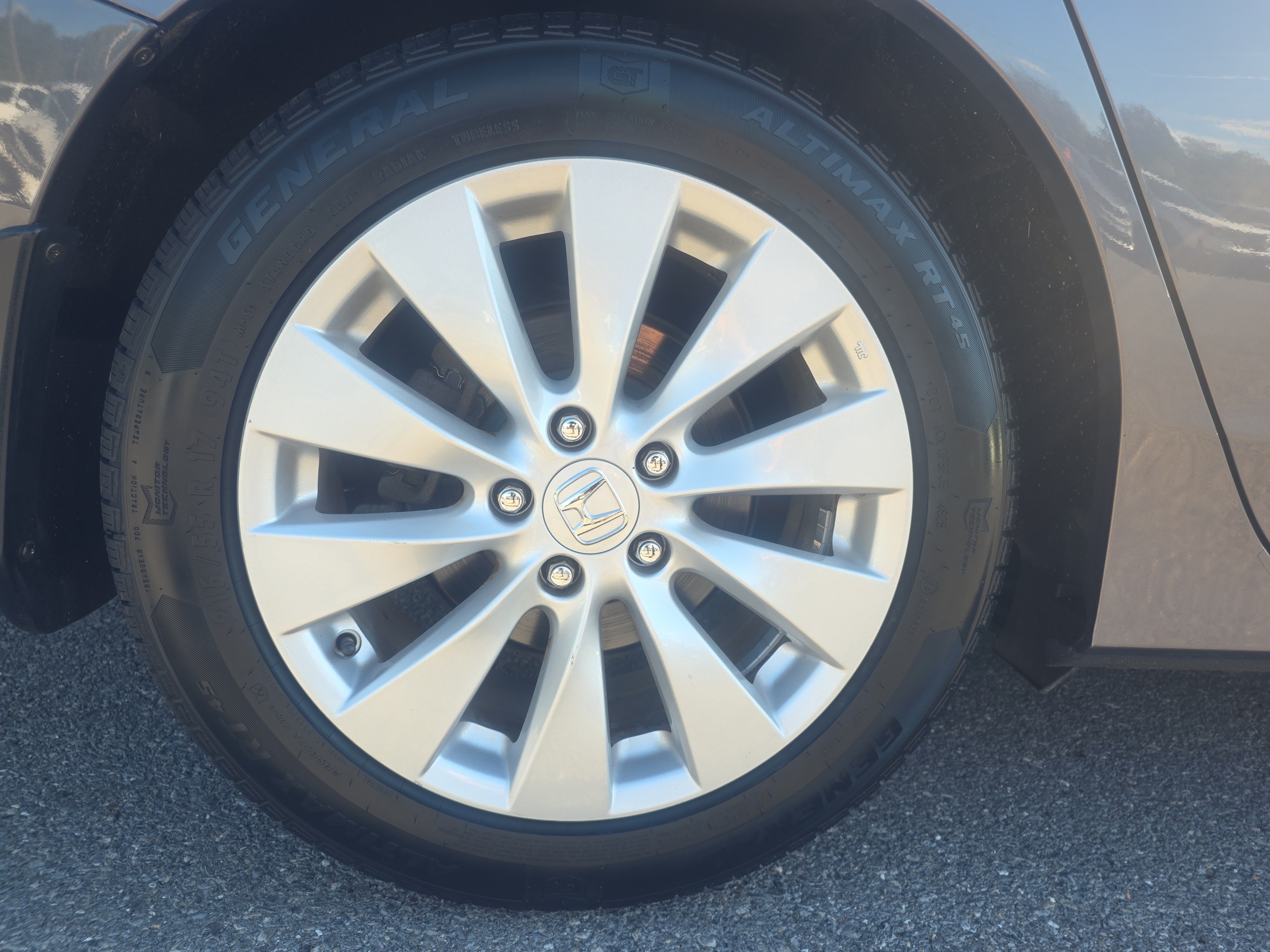 Used 2015 Honda Accord EX-L image 9