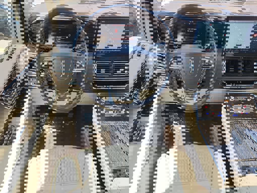 Used 2022 Lincoln Navigator Black Label image 10