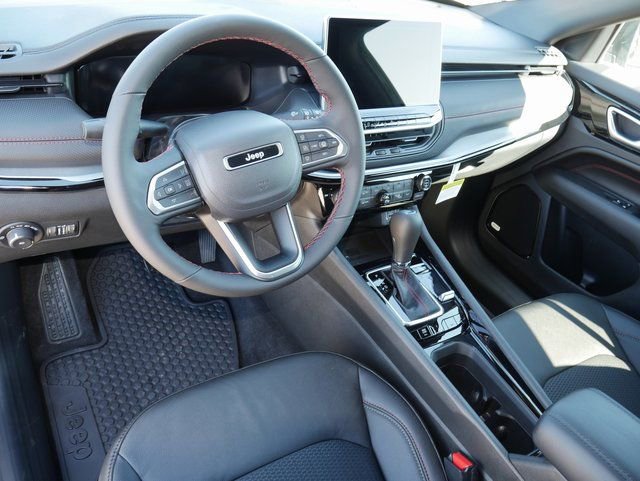 New 2026 Jeep Compass Trailhawk w/ Sun, Sound & Navigation Group image 10