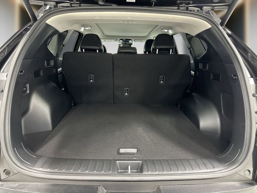 Certified 2024 Hyundai Tucson Limited AWD/4WD image 11