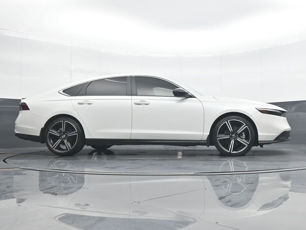 Used 2023 Honda Accord Sport image 31
