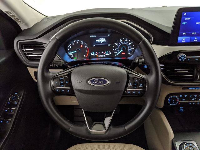 Used 2022 Ford Escape SEL AWD/4WD image 10