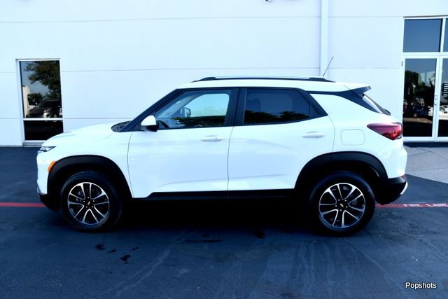 Used 2025 Chevrolet TrailBlazer LT FWD image 6
