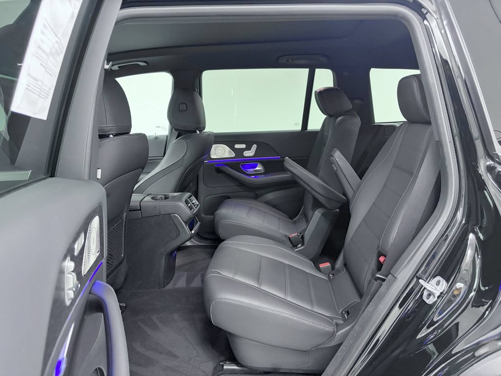 Certified 2026 Mercedes-Benz GLS 450 4MATIC image 17