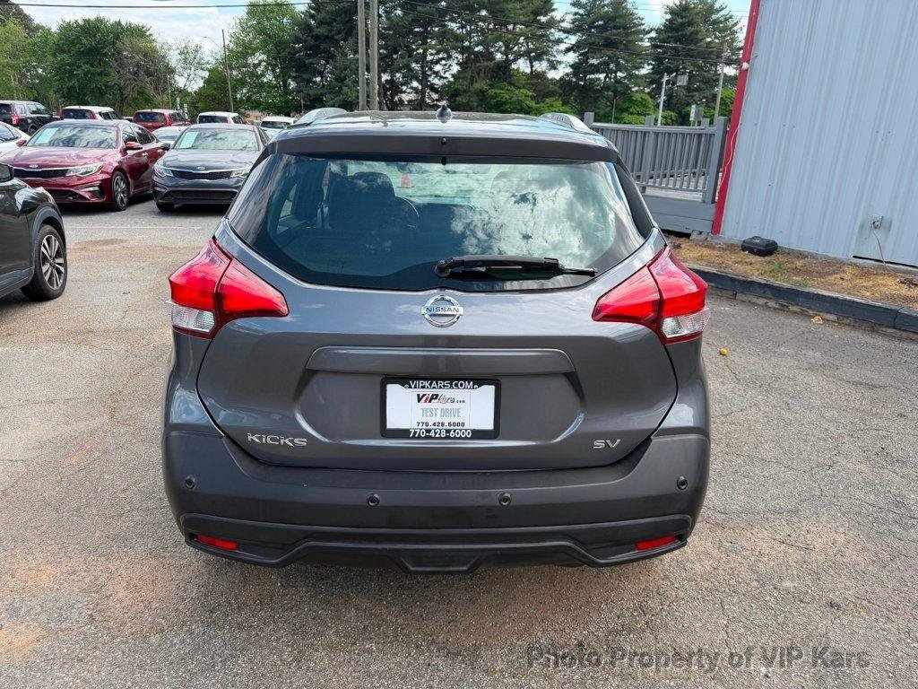 Used 2020 Nissan Kicks SV FWD image 6