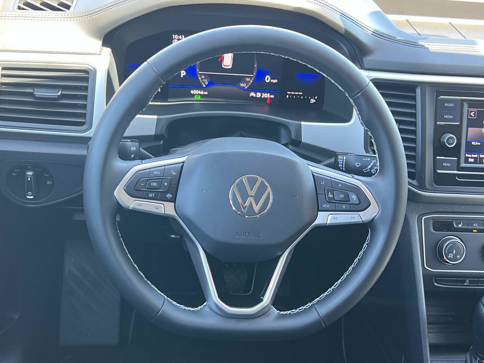 Certified 2023 Volkswagen Atlas SE FWD image 8