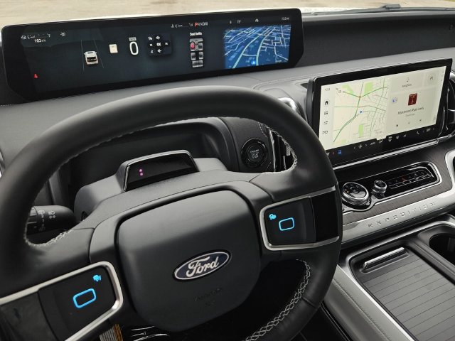 New 2026 Ford Expedition Platinum w/ Platinum Ultimate Package AWD/4WD image 22