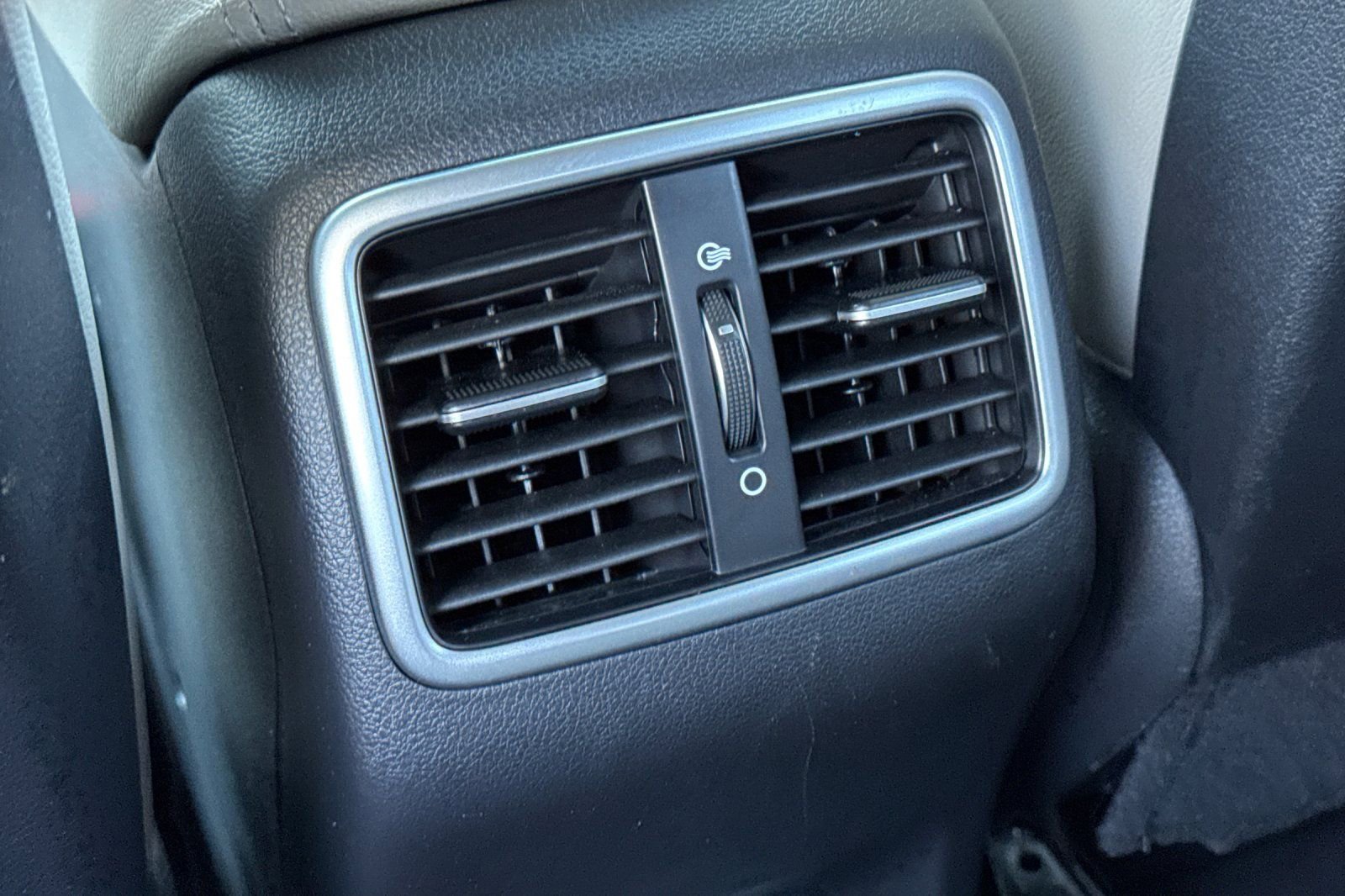 Used 2021 Kia Sportage EX w/ EX Technology Package image 13