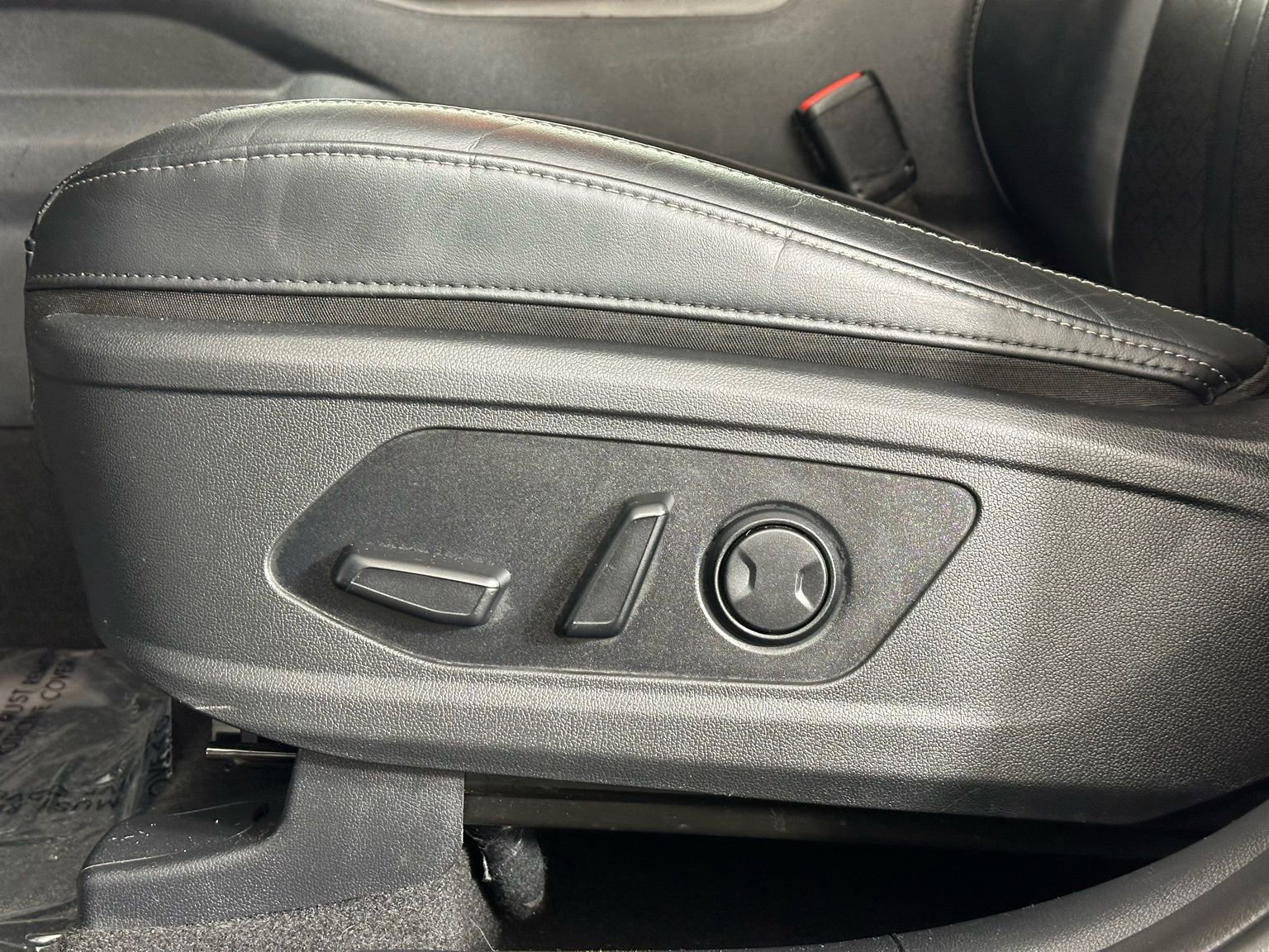 Used 2022 Kia Sorento S FWD image 8