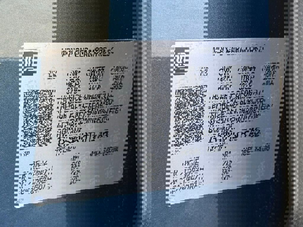 New 2026 Cadillac Escalade ESV Sport w/ Touring Package image 21